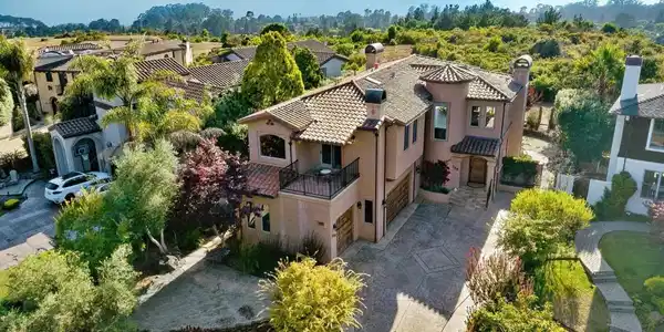 168 Zanzibar Drive