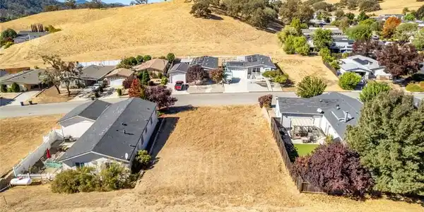 2478 Barn Road