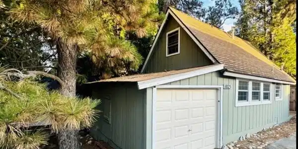 1025 Inspiration Drive