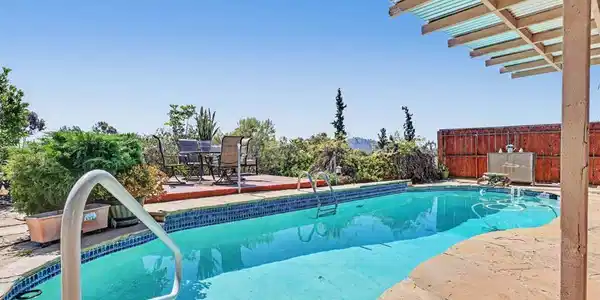 6439 Lake Mere Court