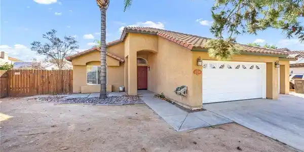 42809 Acacia