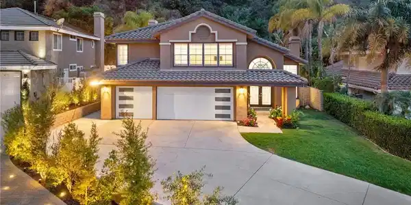 1720 San Alvarado Circle