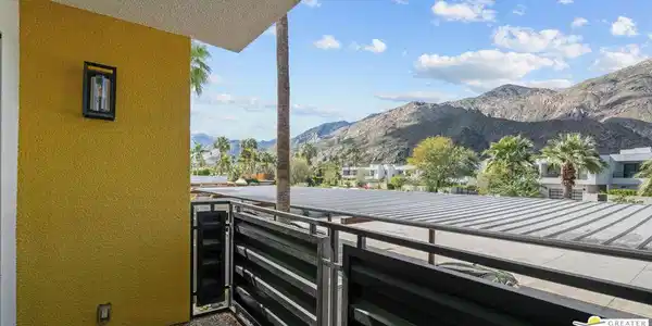588 E San Lorenzo Road