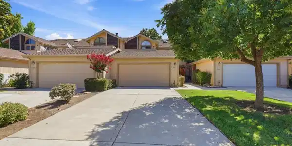 2163 Darnis Circle