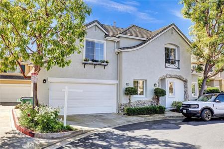 12 Poppyfield Lane