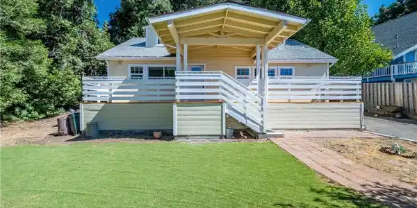 23882 Skyland Drive