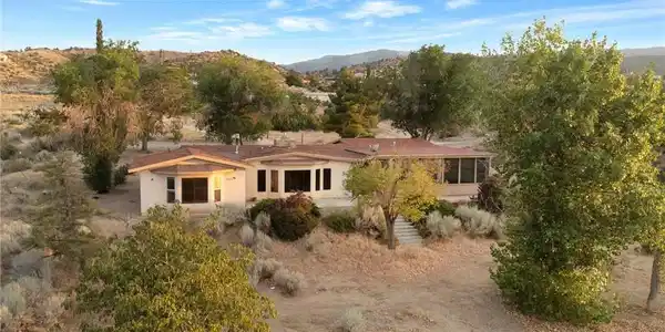 3230 Silver Ridge