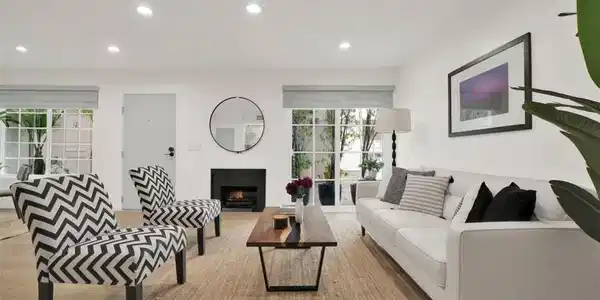 14727 Magnolia
