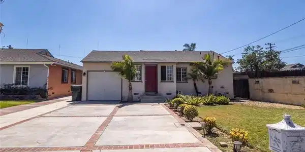 310 Wyland Way
