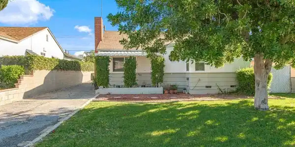 922 N 4th Avenue