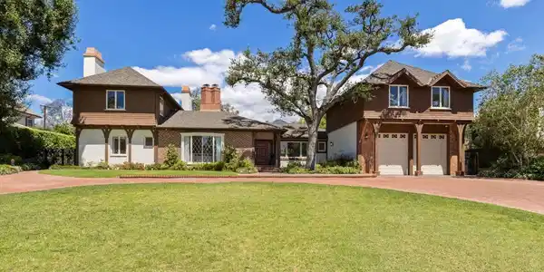 534 Vallombrosa Drive