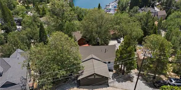 27561 North Bay