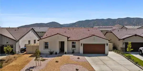 212 Artina Court