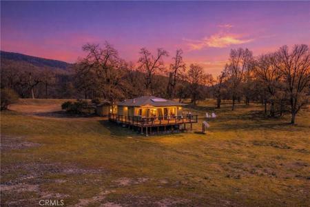 30429 Ridgewood Drive