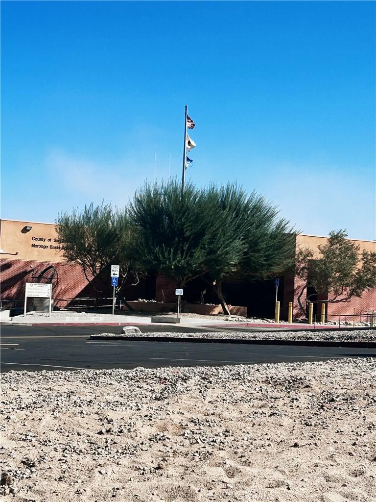 Image 4