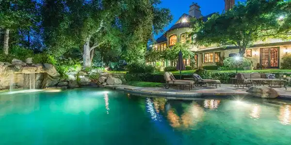 25010 Thousand Peaks Road