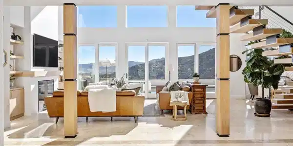 2814 Paseo Del Sol