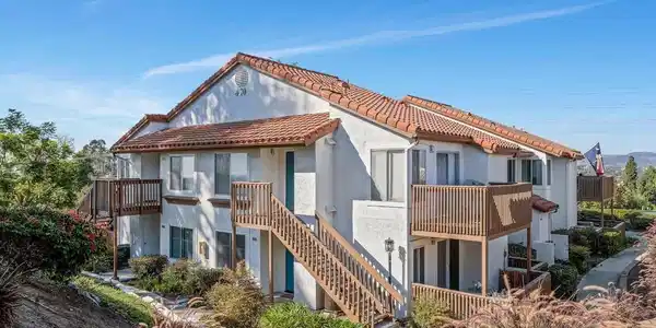 870 S Rancho Santa Fe Road
