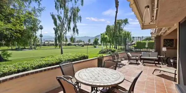 213 Calle Del Verano