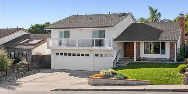 33121 Mesa Vista Drive