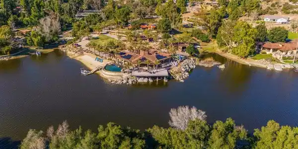 4065 Via Palo Verde Lago