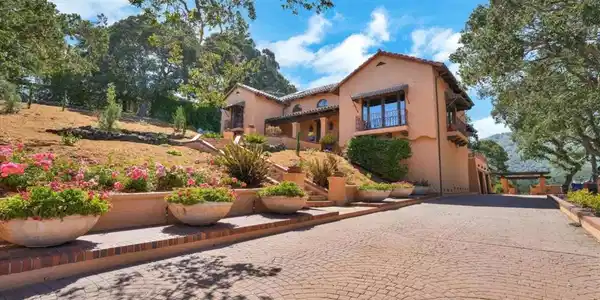 15295 Kennedy Road