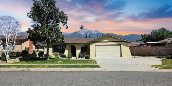 9964 La Mesa Court