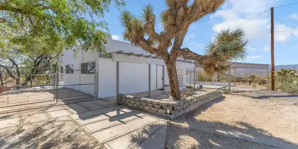 5797 Linda Lee Drive