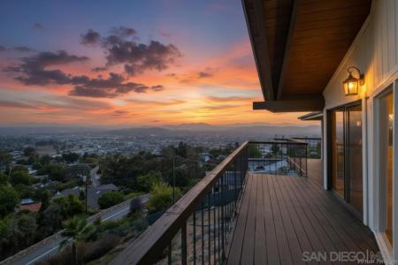 4742 Mount Helix Drive
