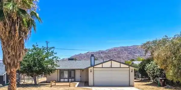 73805 South Slope