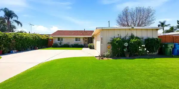 15708 Horace Street