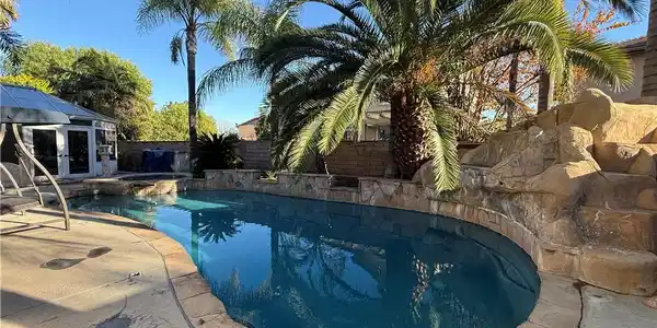 9415 Homestead