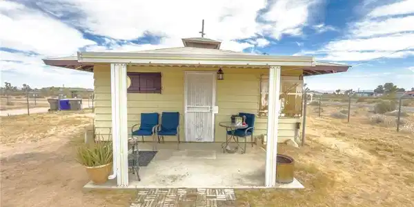 58388 Aberdeen Drive