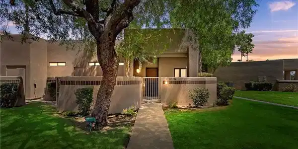 28984 Desert Princess Drive
