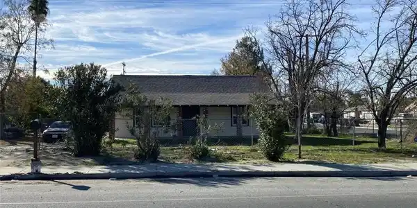 802 E Main Street