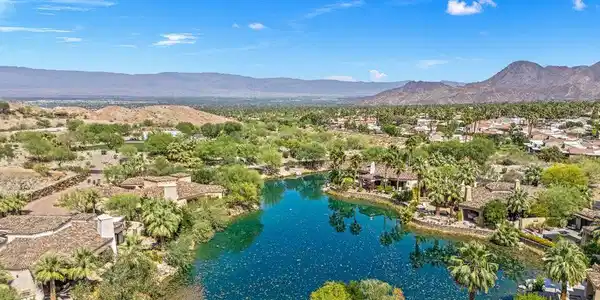48387 Old Stone Trail