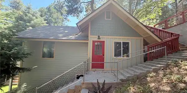 659 Virginia Ct. Court