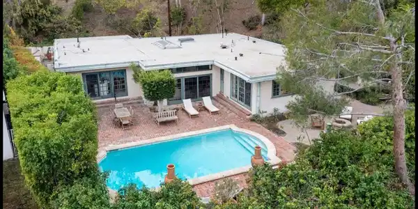 10213 Cielo Drive