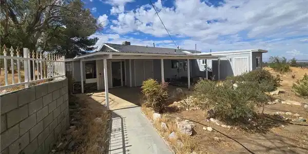 11221 Valle Vista