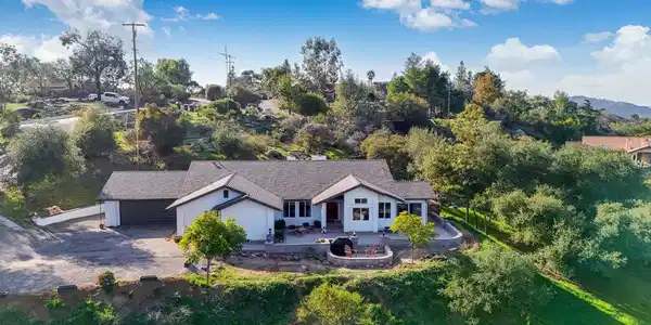 1392 Nancy Lee Ln