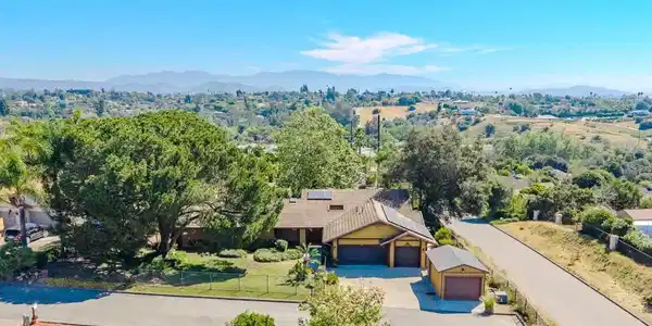 1147 Sea Larke Drive