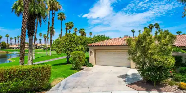38250 Plumosa Circle