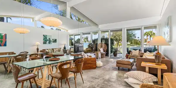 248 E Canyon Vista Drive