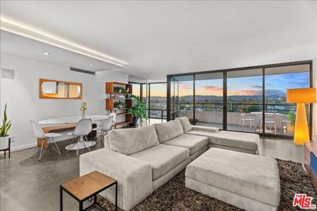 4316 Marina City Drive