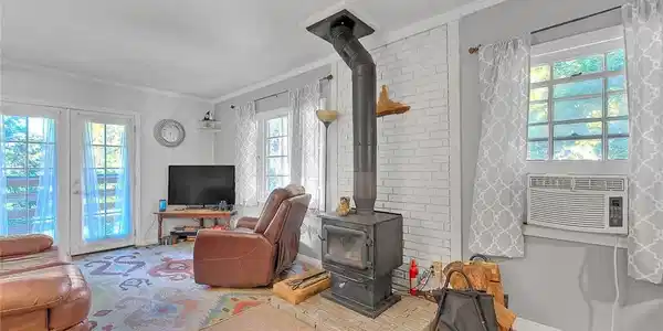 680 Buckingham