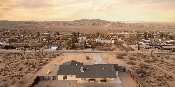 60789 Pueblo Trail