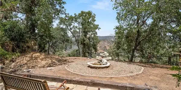 29290 Larkspur Road
