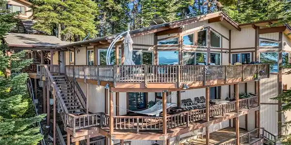 1217 Driftwood Cove Road