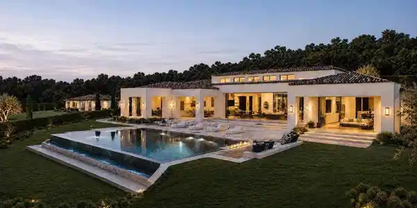 6858 Las Colinas