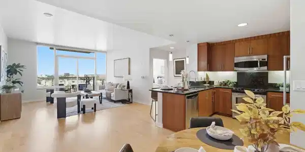 38 N Almaden Boulevard